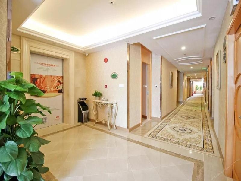 Vienna Hotel Tianbao Road Šen-čen Exteriér fotografie